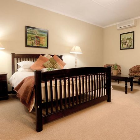 Africasky Guest House Kempton Park Kültér fotó